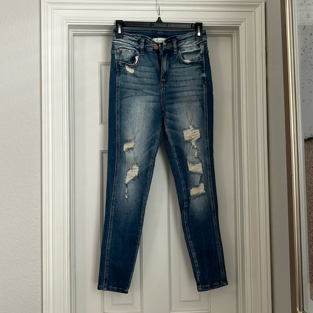 KanCan dark wash ripped skinny jeans size 25